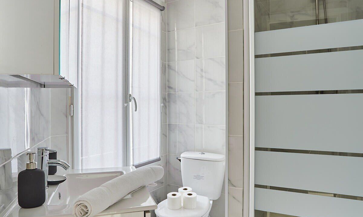 Photo of Bathroom in Saint-Merri