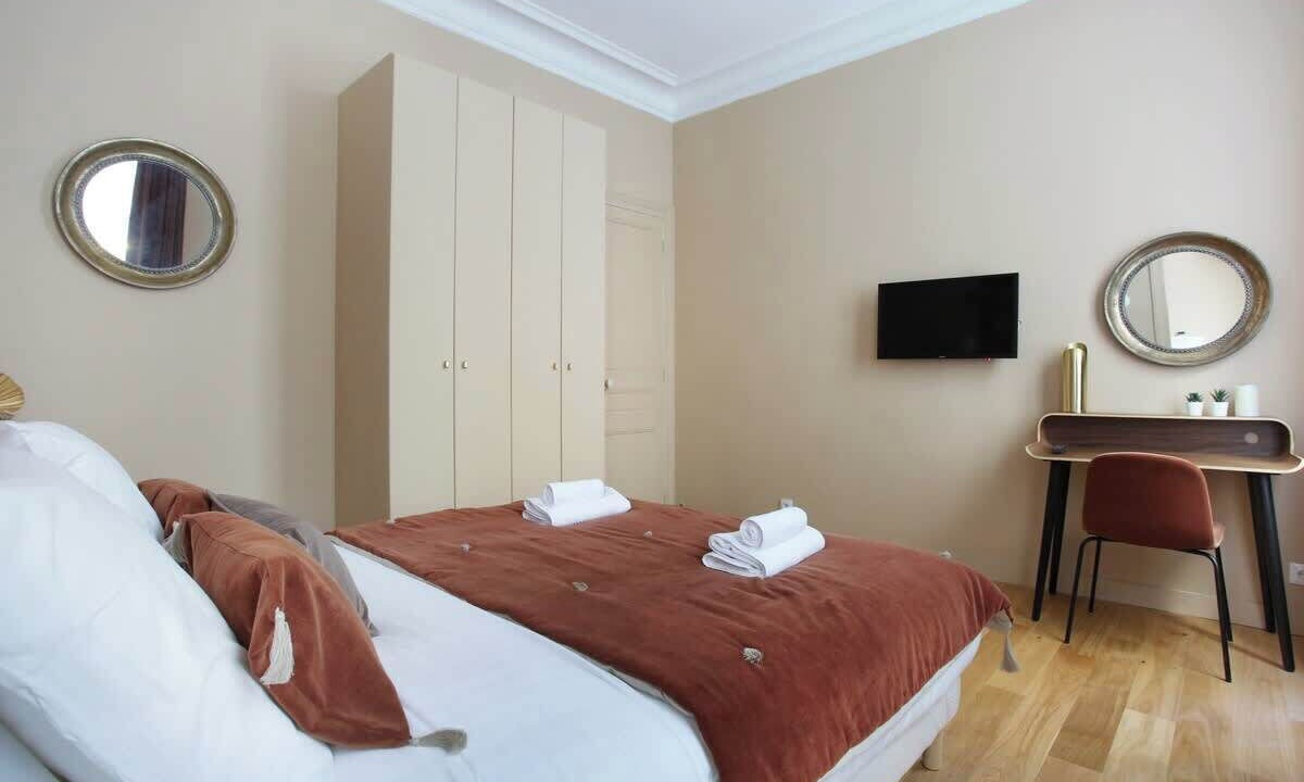 Photo of Others in Faubourg Saint-Germain