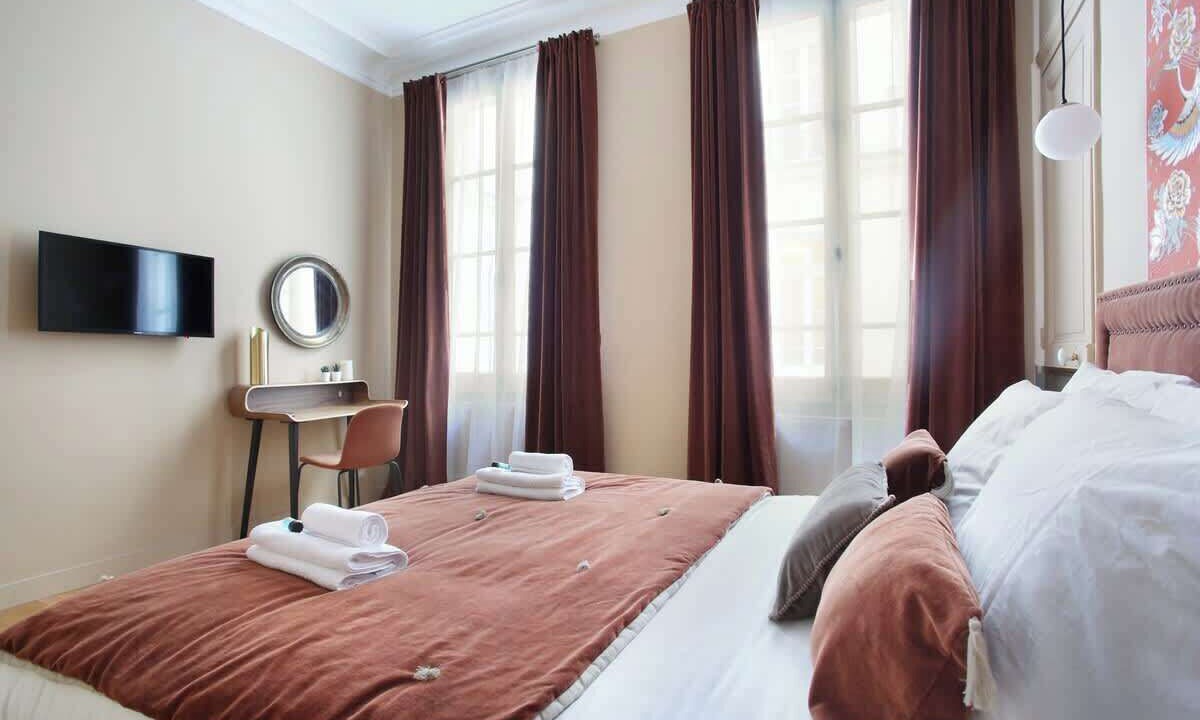 Photo of Others in Faubourg Saint-Germain