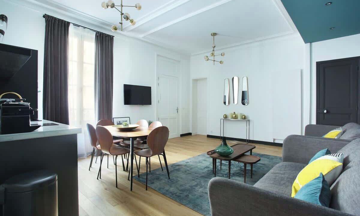 Photo of Others in Faubourg Saint-Germain