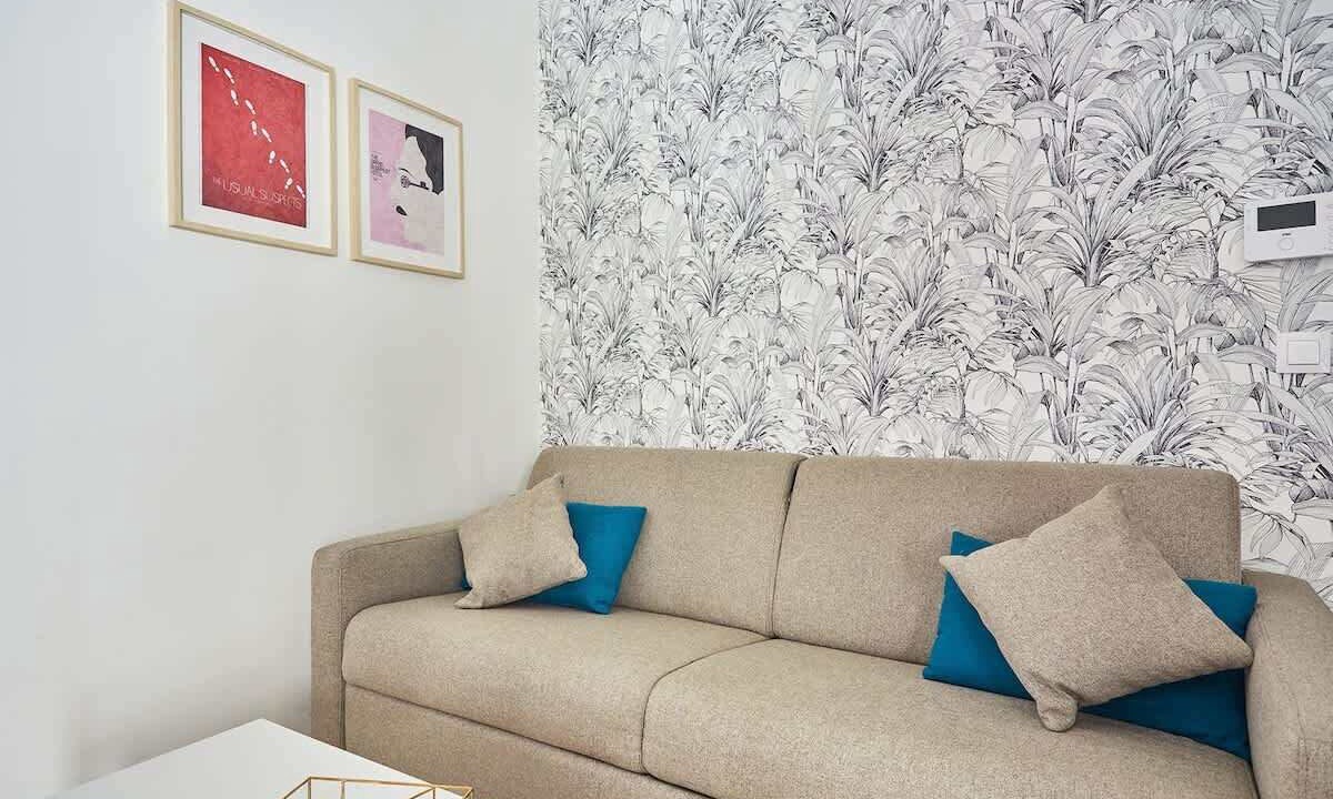 Photo of Others in Silly-Gallieni