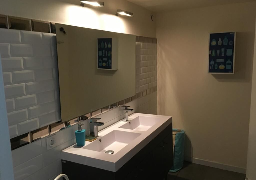 Photo of Bathroom in Gemenos