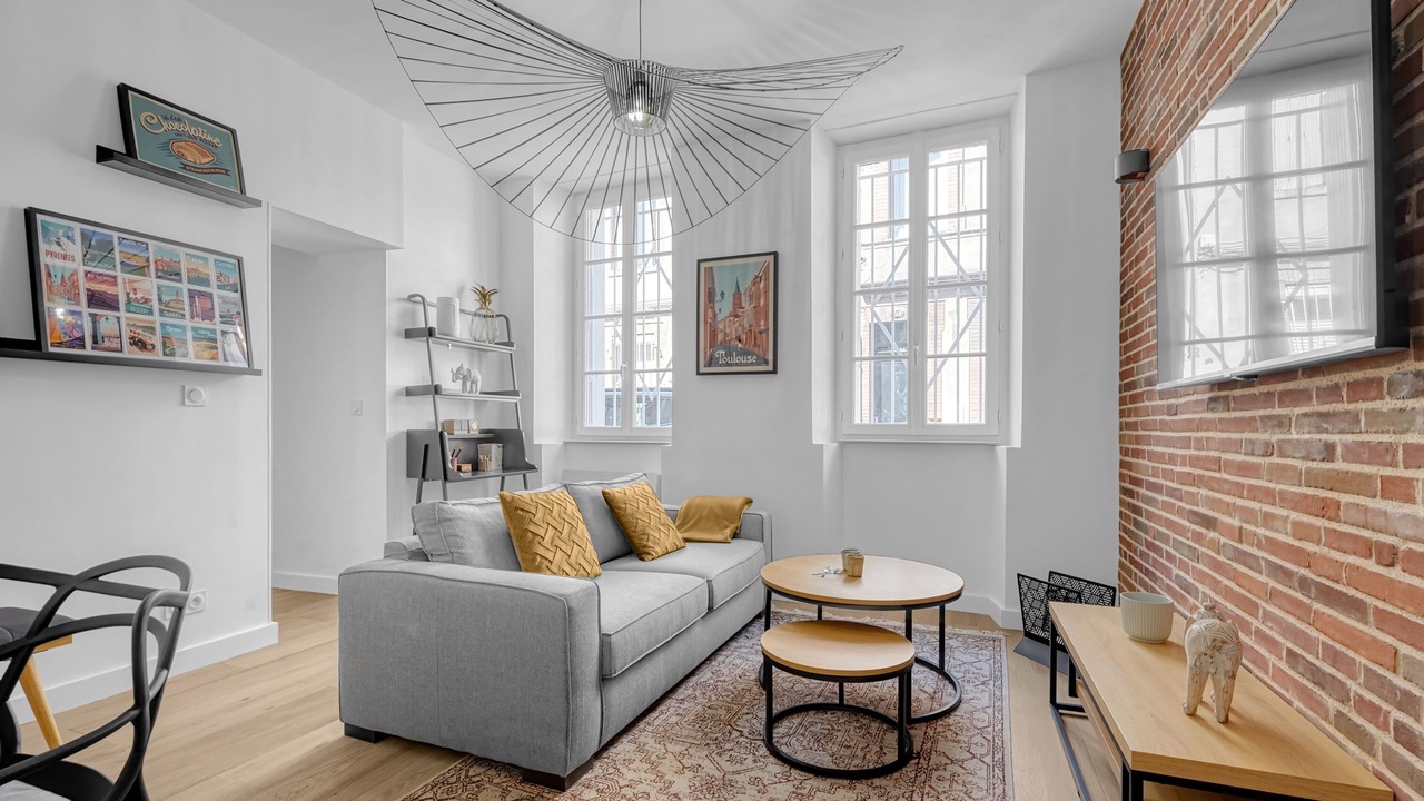 Photo of Livingroom in Saint - Aubin - Dupuy