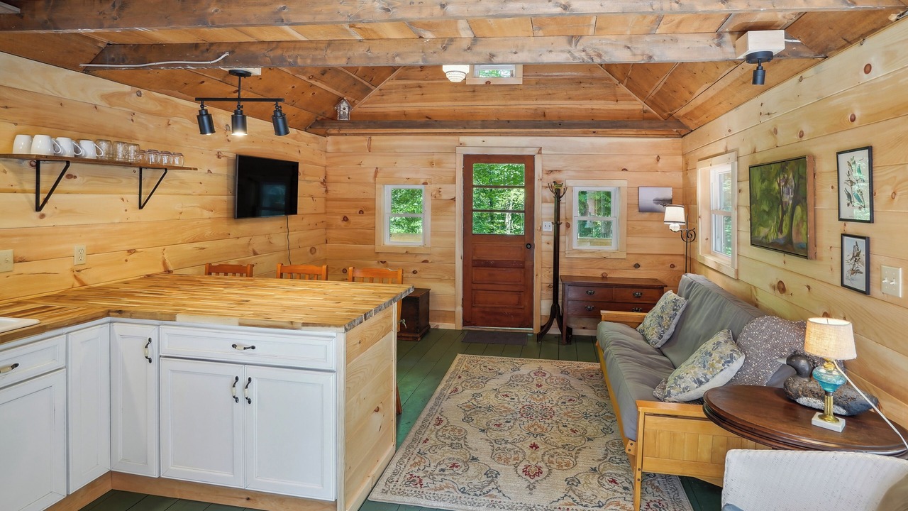 Photo of Livingroom in Gloversville