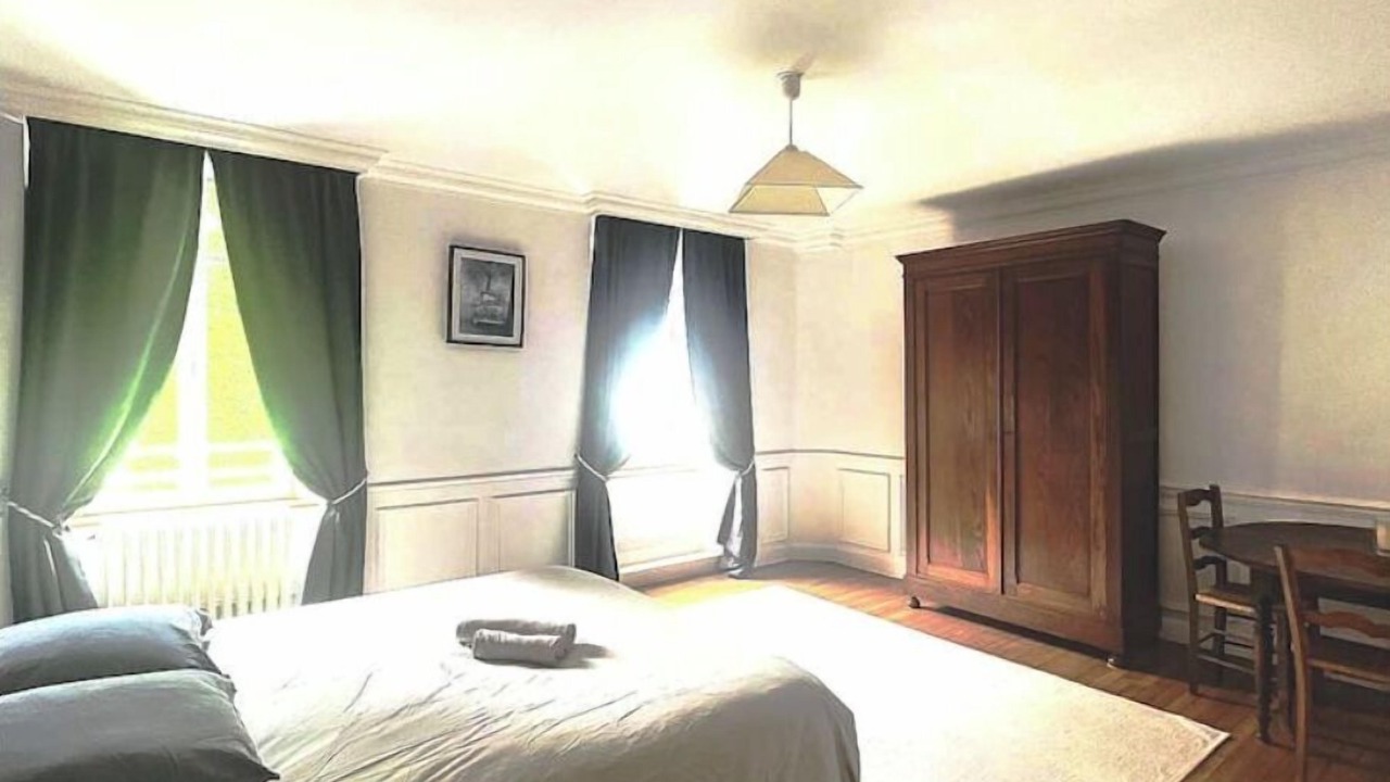 Photo of Bedroom in Montlucon