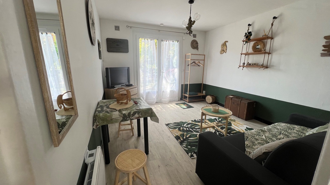 Photo of Livingroom in Incheville