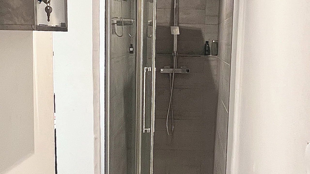 Photo of Bathroom in Quartier de l'Ecole-Militaire