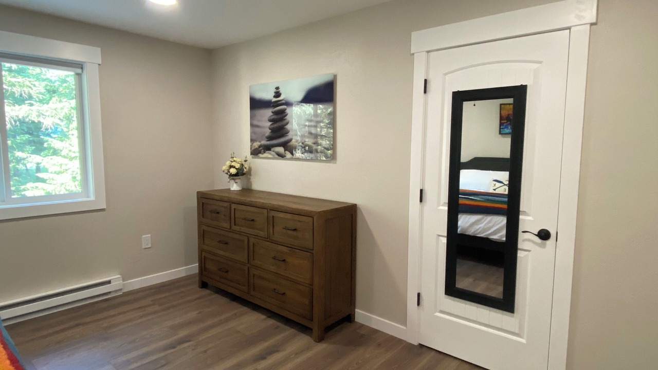 Photo of Bedroom in Lakeside