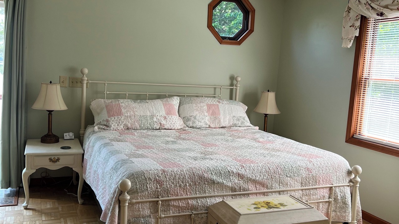 Photo of Bedroom in Palmer