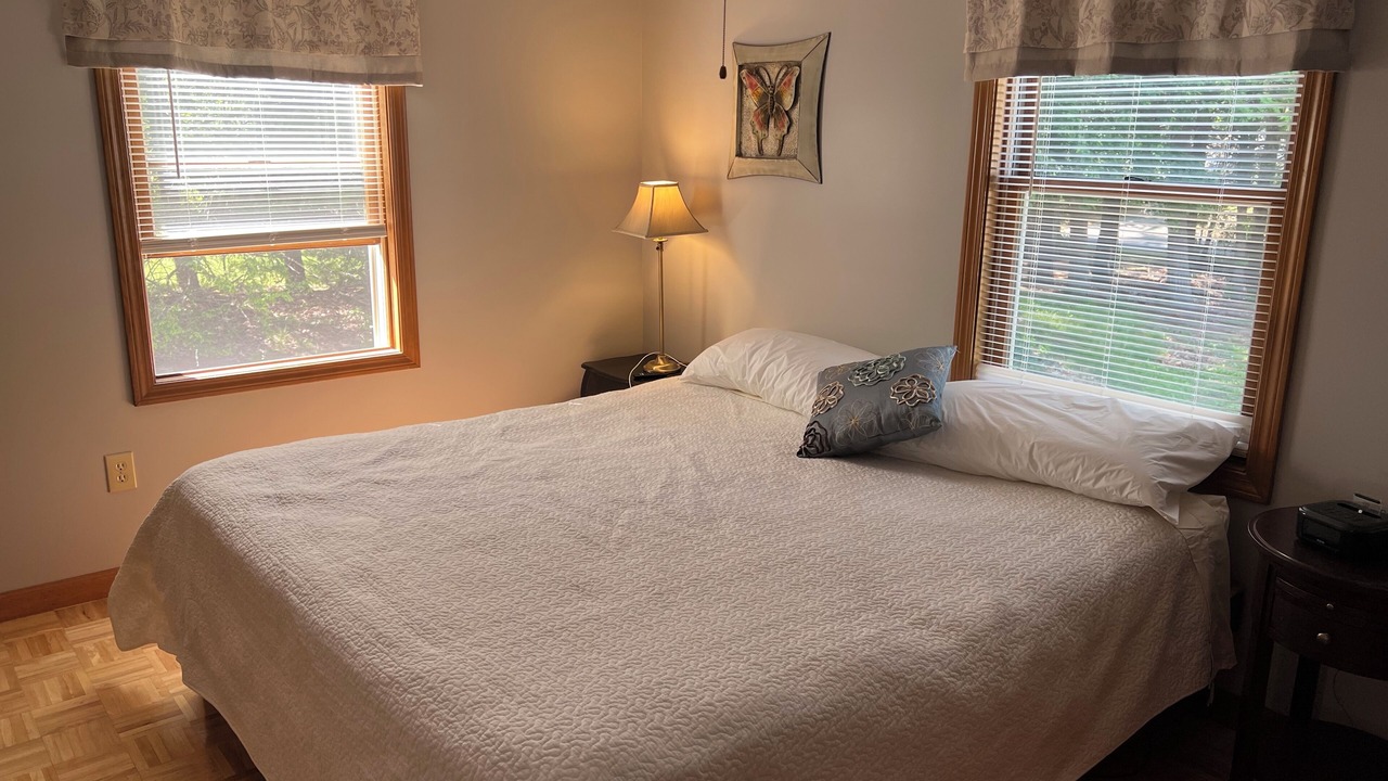 Photo of Bedroom in Palmer