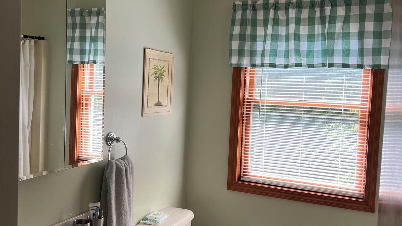 Photo of Bathroom in Palmer