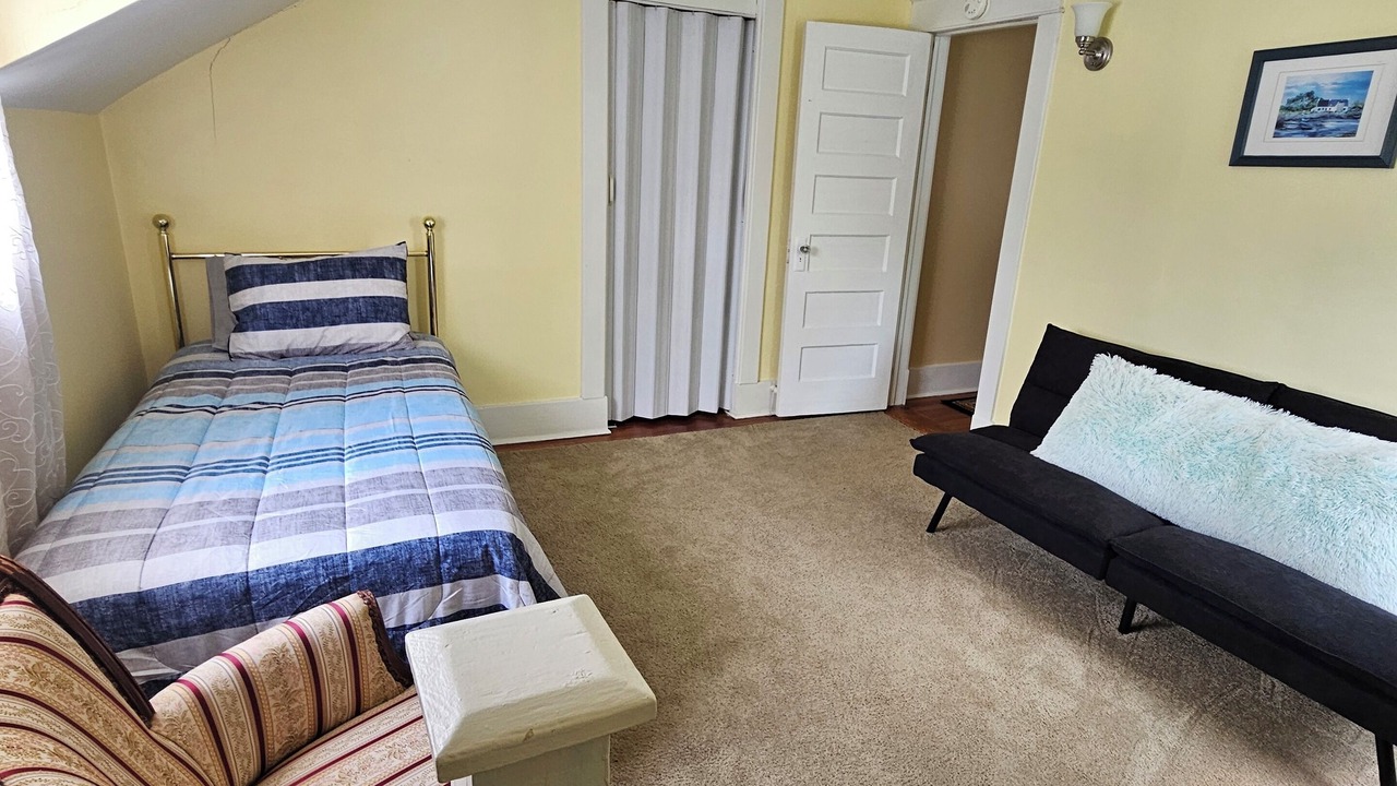 Photo of Bedroom in Schenectady