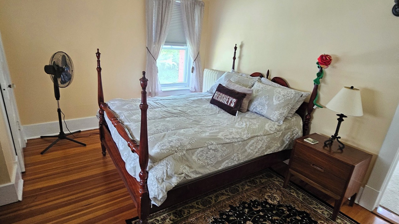 Photo of Bedroom in Schenectady