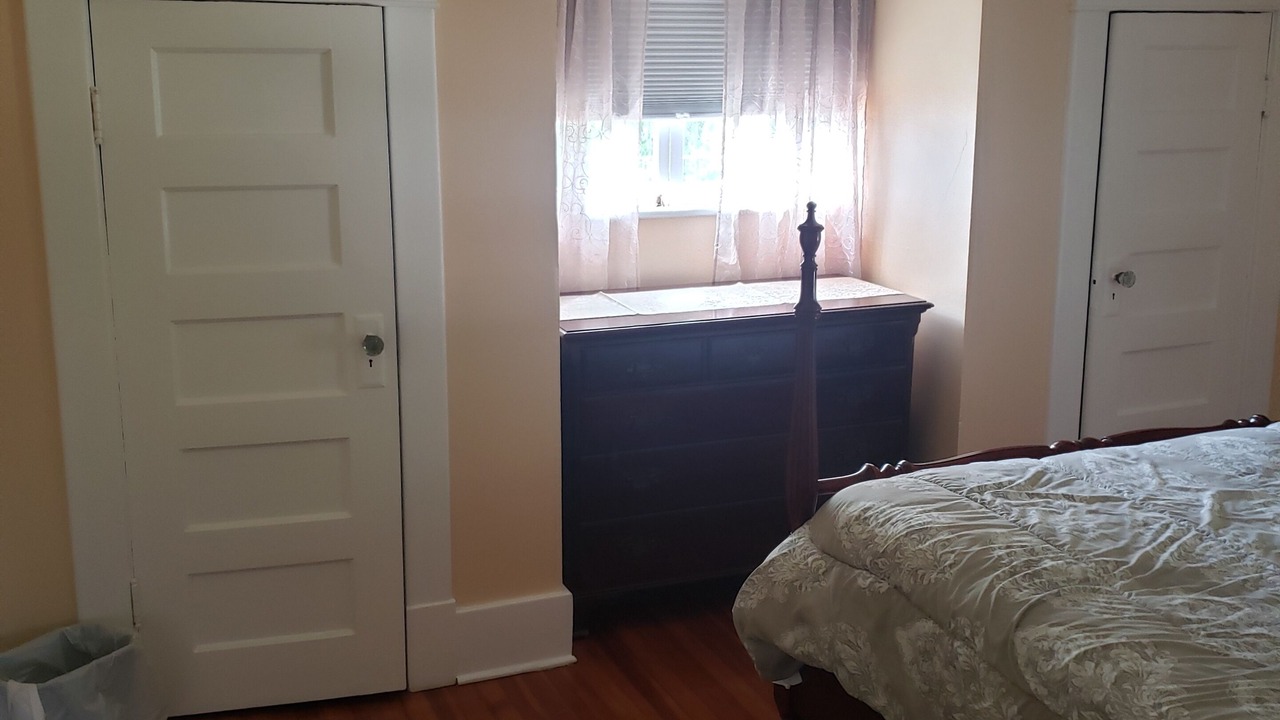 Photo of Bedroom in Schenectady
