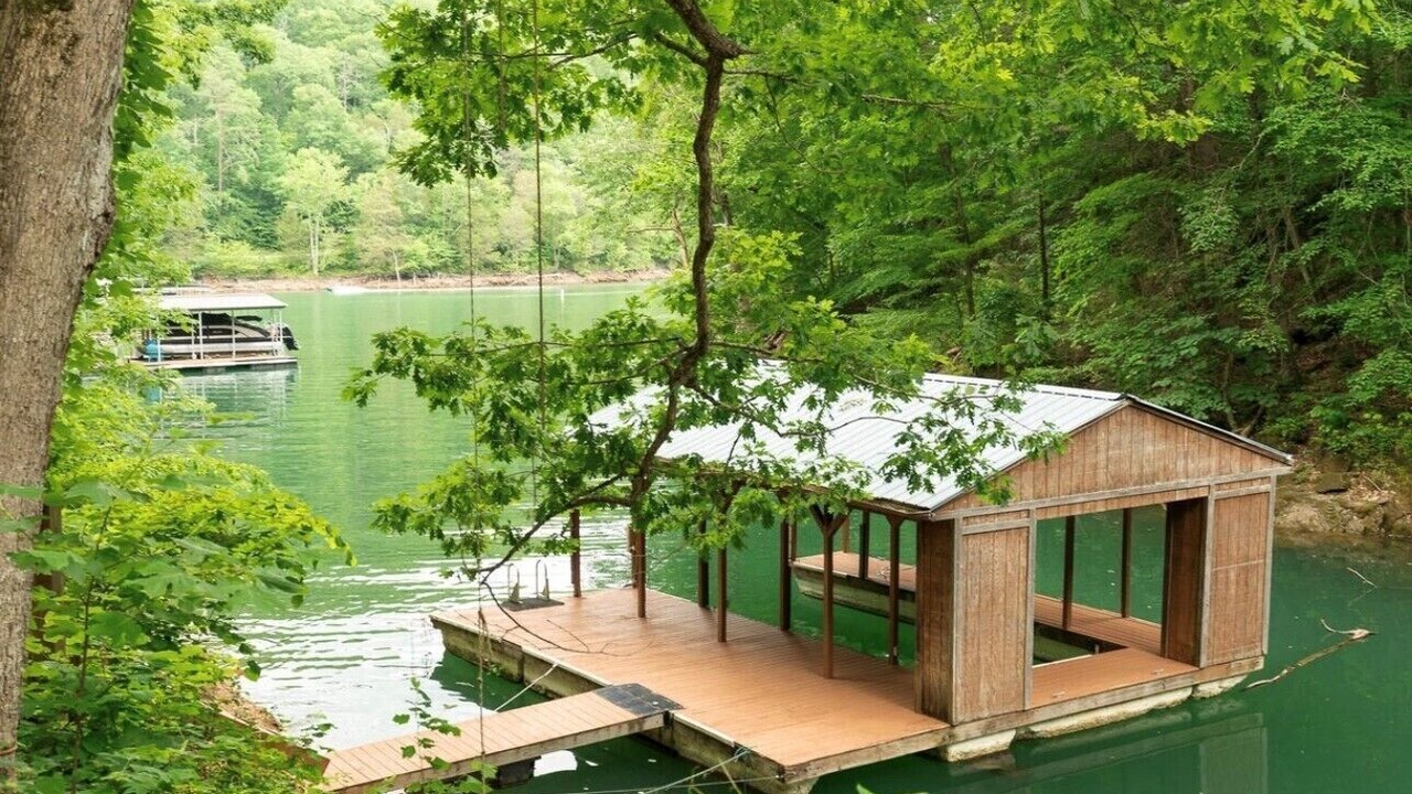 Photo of Outdoor in Lakeside Estates