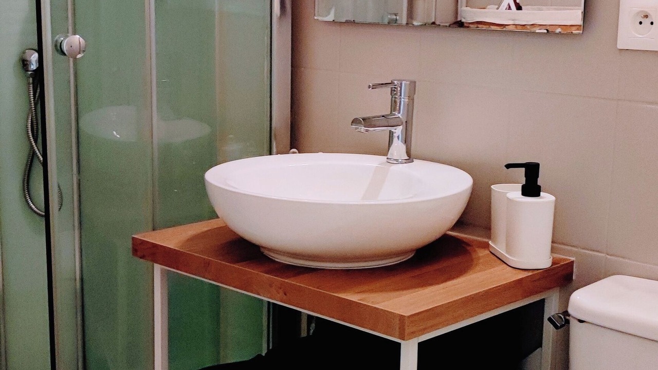 Photo of Bathroom in Gambetta