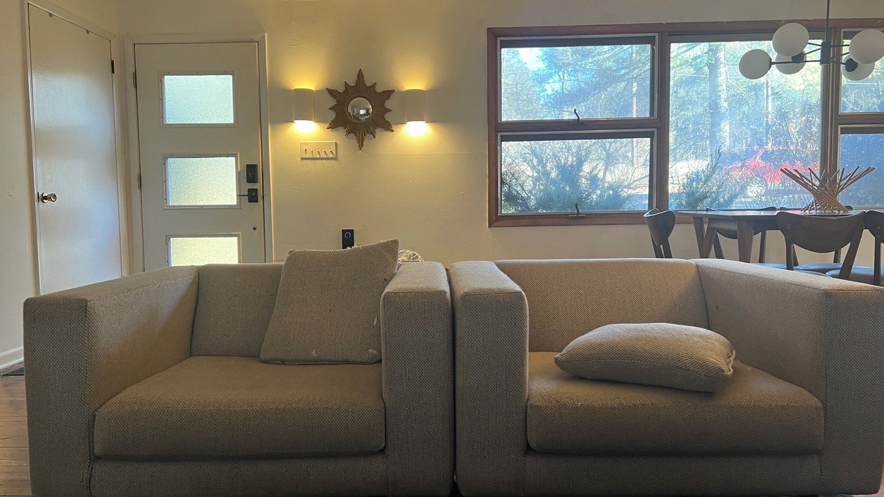 Photo of Livingroom in New Paltz