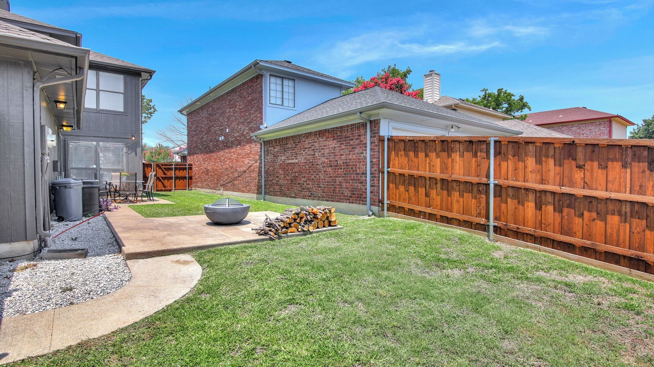Photo of Outdoor in North Central Carrollton
