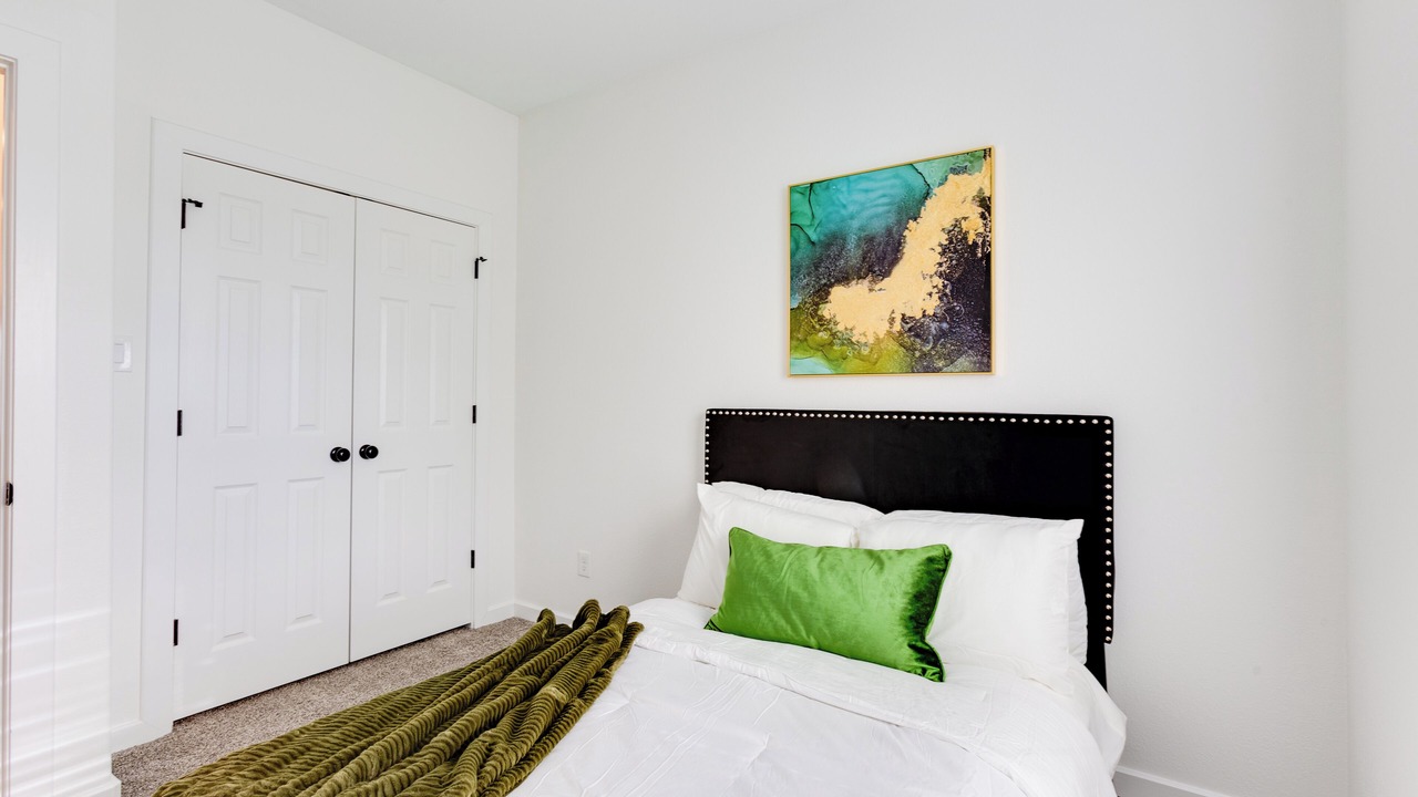 Photo of Bedroom in Foster Place