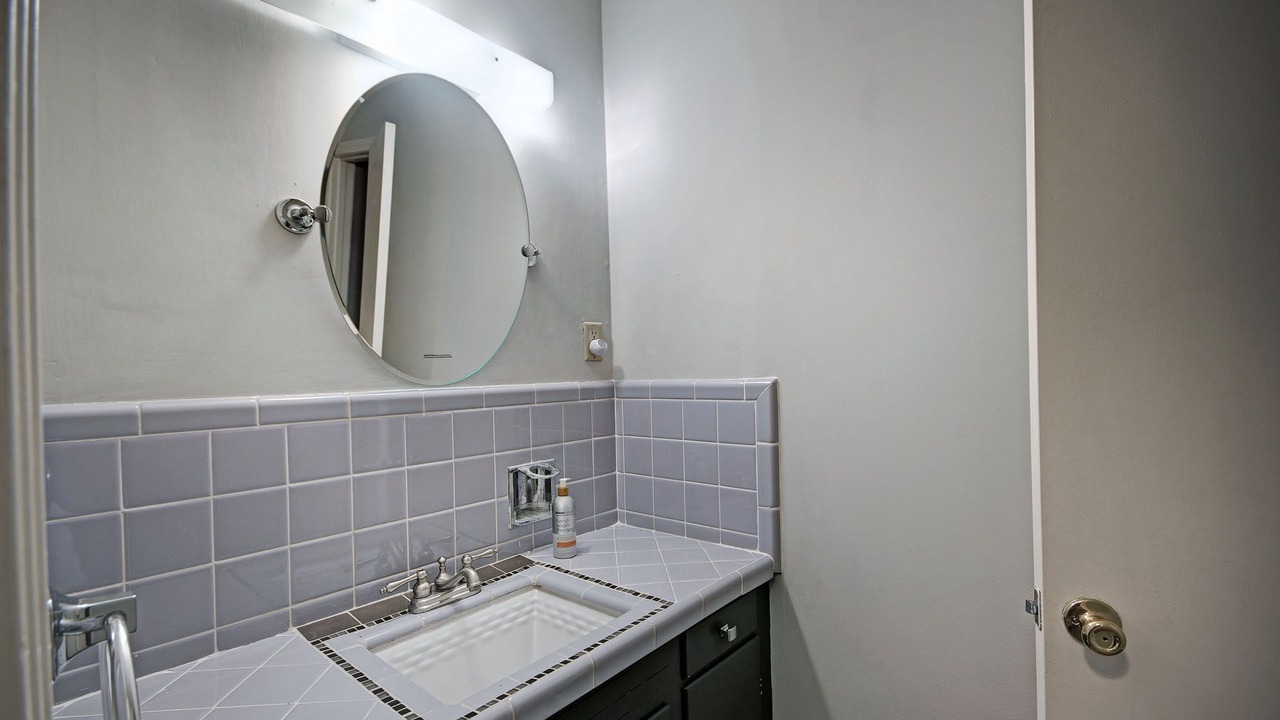 Photo of Bathroom in Tougaloo