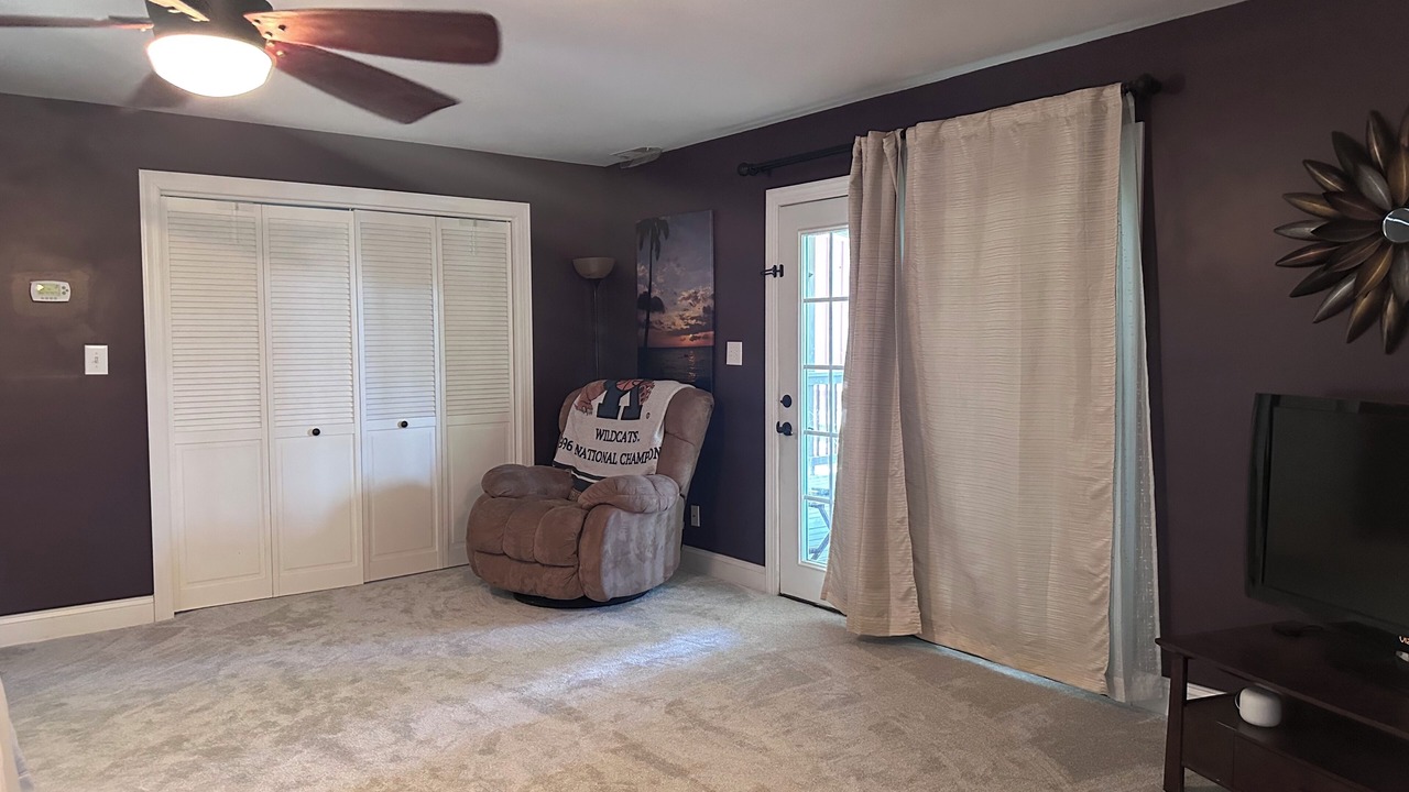 Photo of Livingroom in Pine Knot