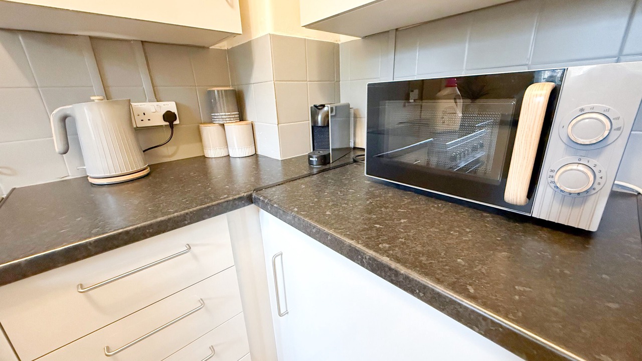 Photo of Kitchen in White City