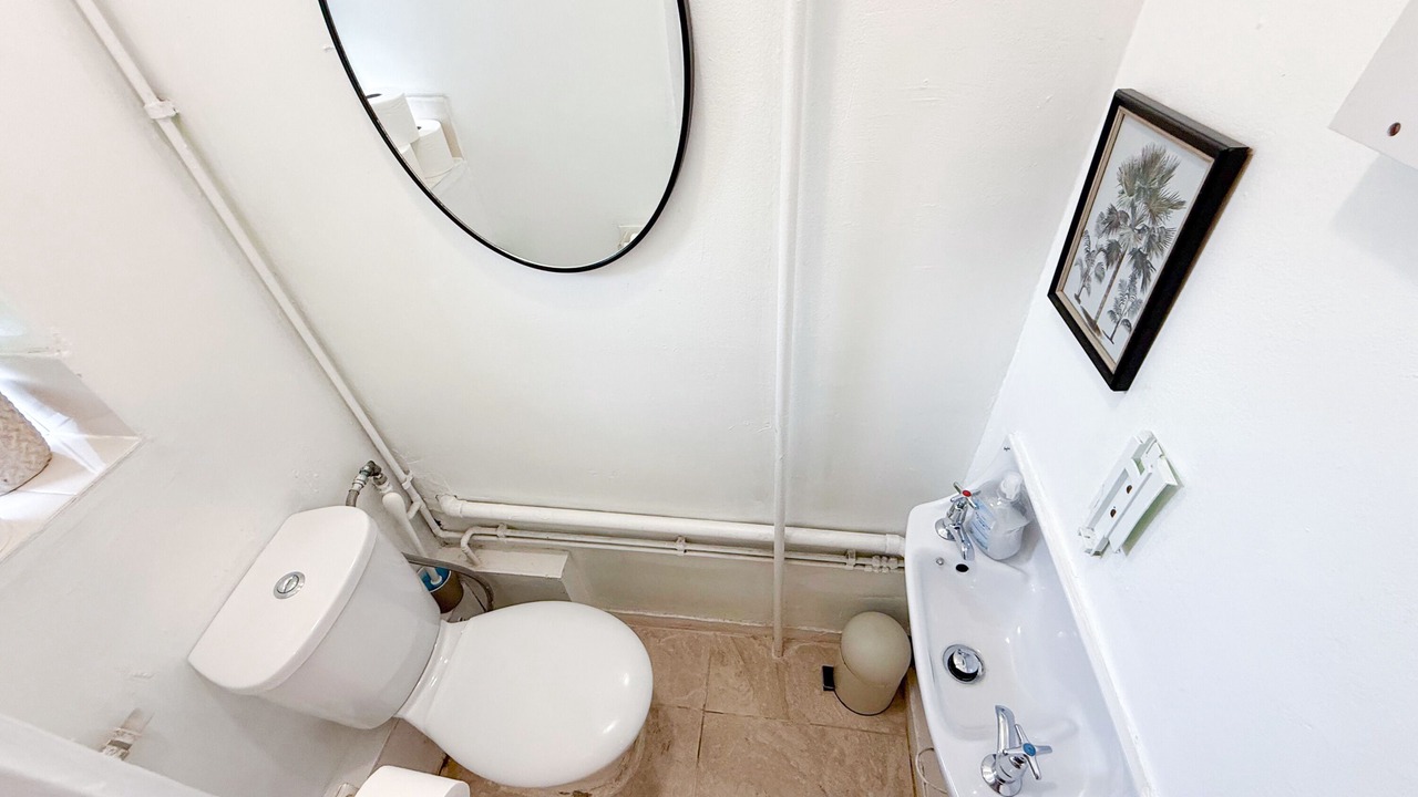 Photo of Bathroom in White City