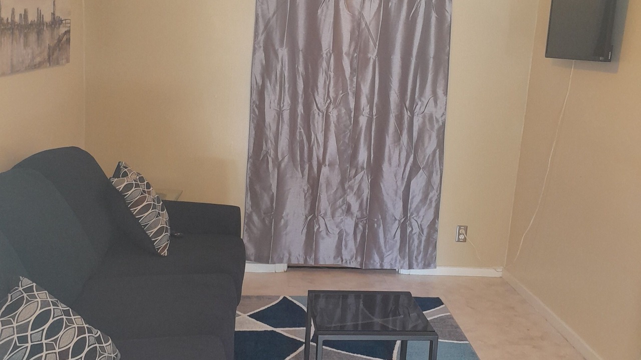 Photo of Livingroom in Johnson City