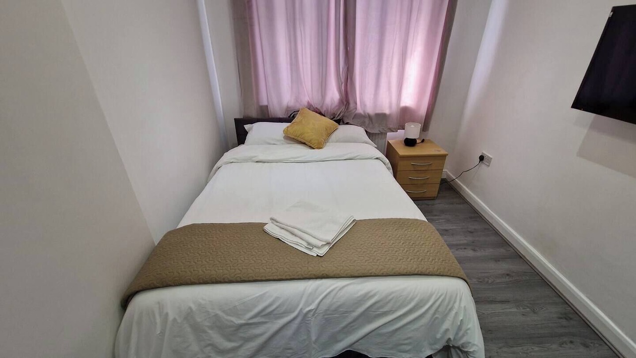 Photo of Bedroom in Clayhall