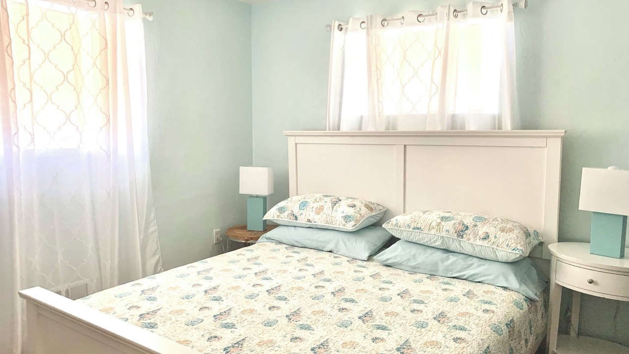 Photo of Bedroom in Northwest