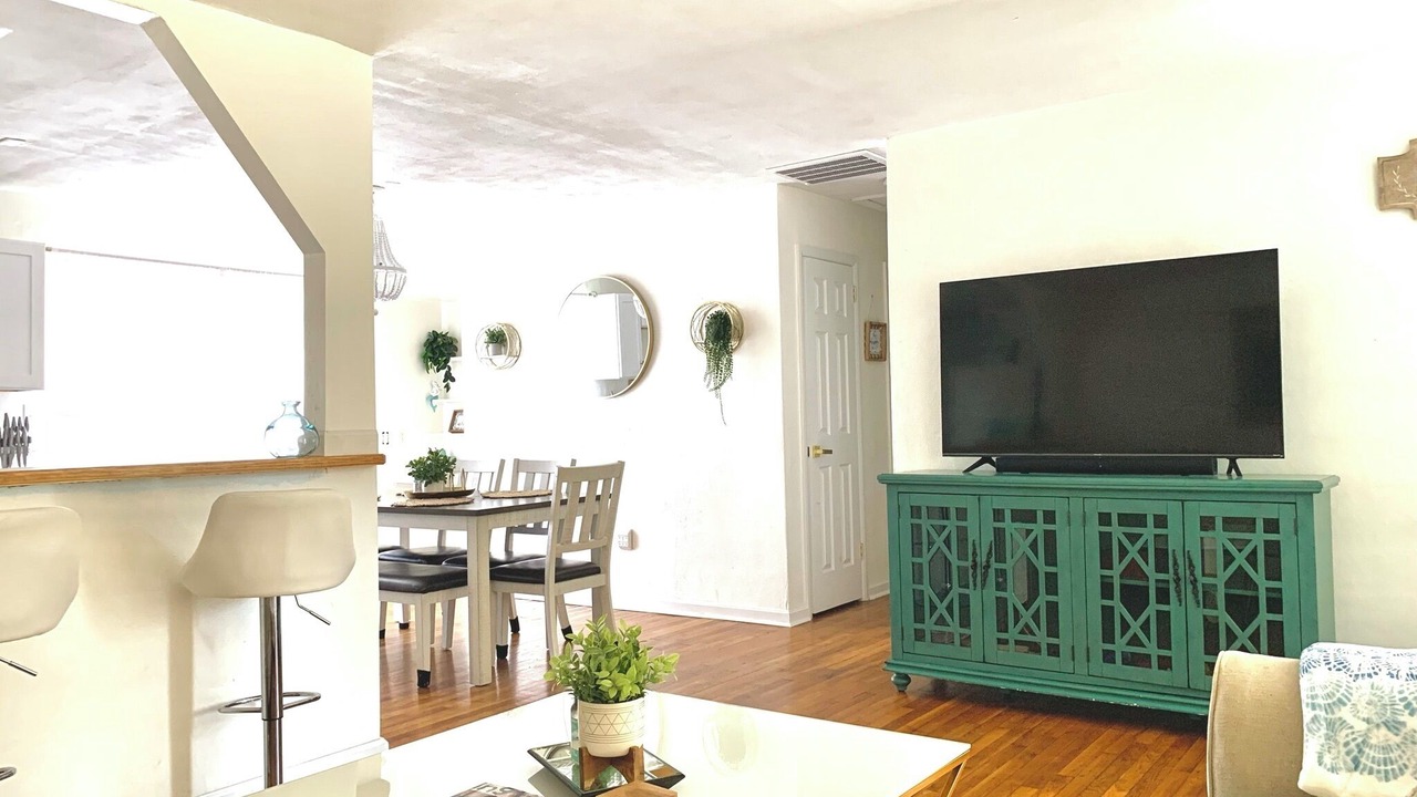 Photo of Livingroom in Northwest