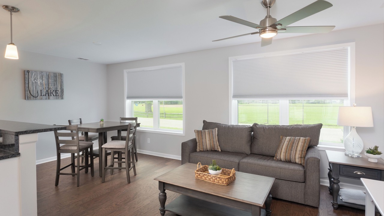 Photo of Livingroom in Lake Erie Beach