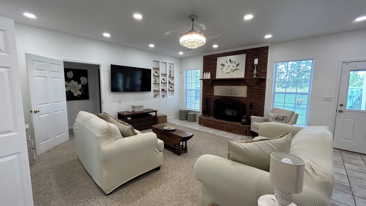 Photo of Bedroom in Skipperville