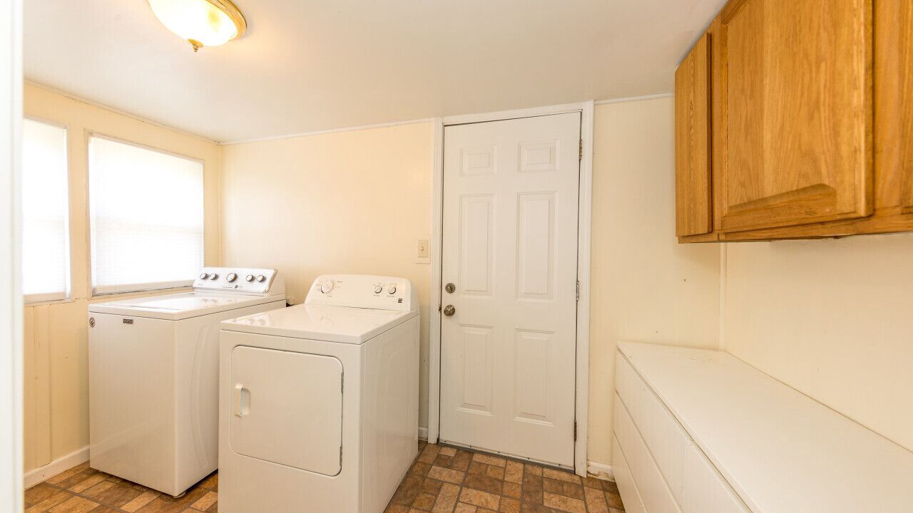 Photo of Others in Bel Air