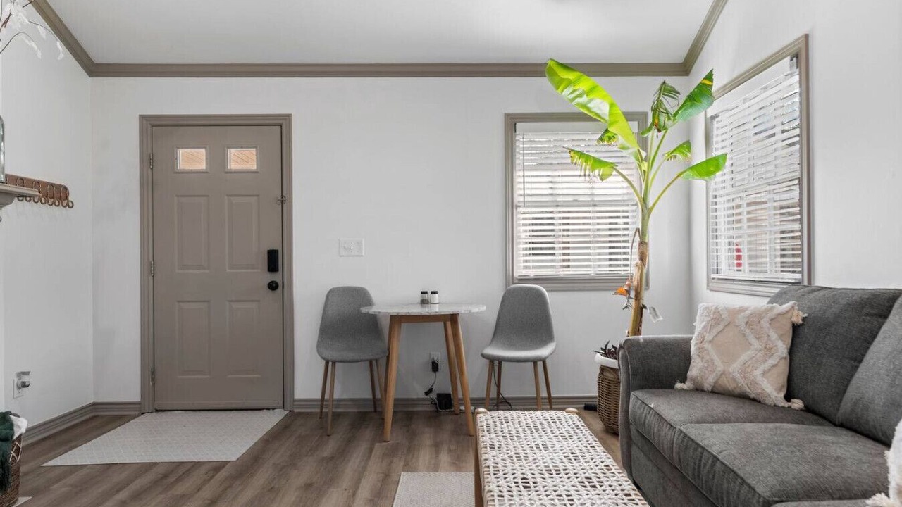 Photo of Livingroom in Ramona