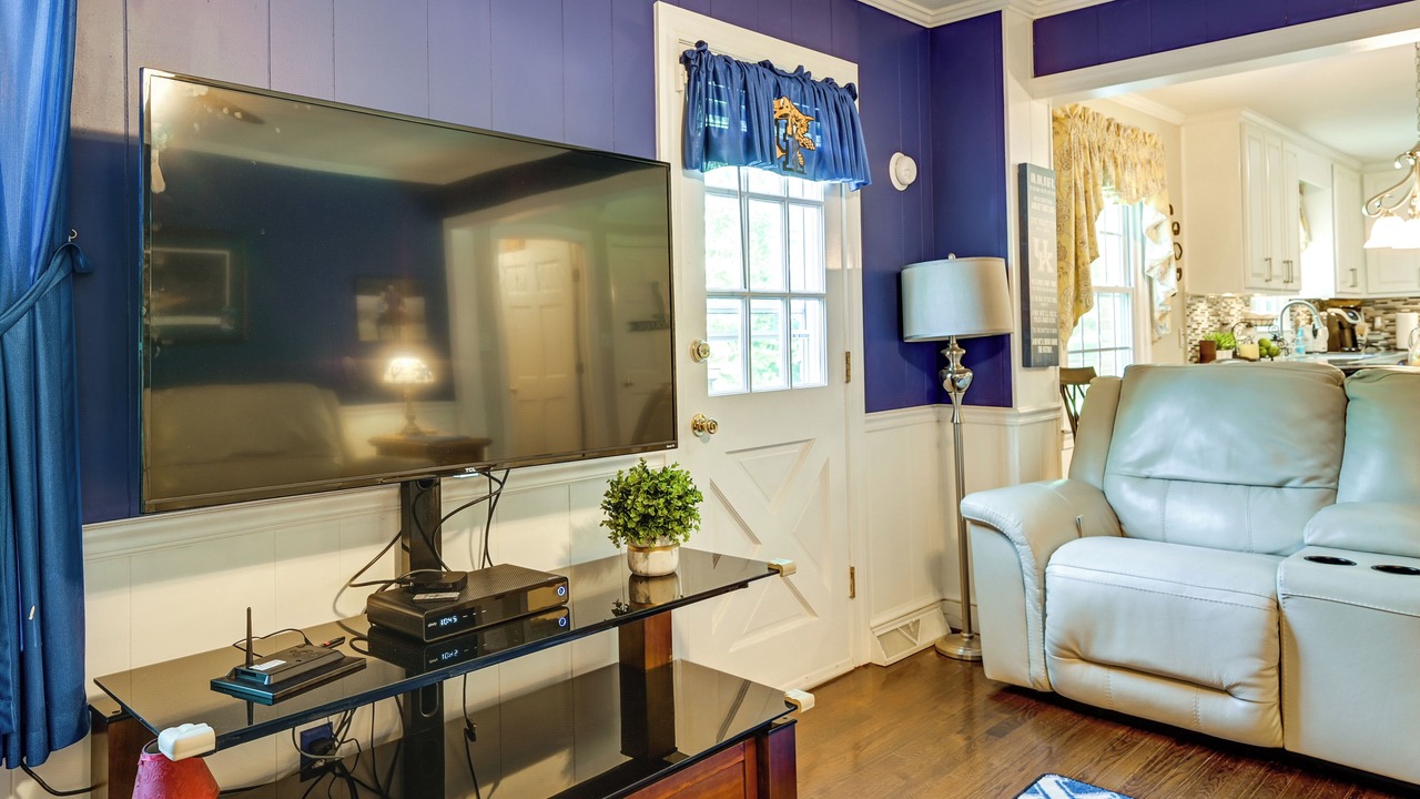 Photo of Livingroom in Martinsville