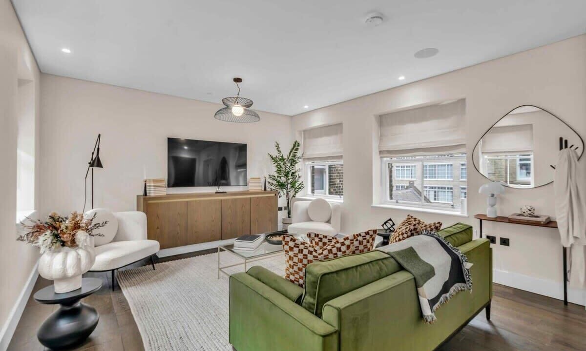 Photo of Livingroom in The City of London