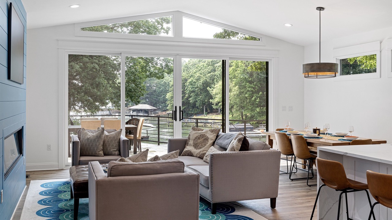 Photo of Outdoor in Mayhew