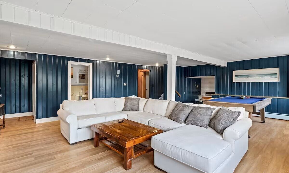 Photo of Livingroom in Canandaigua