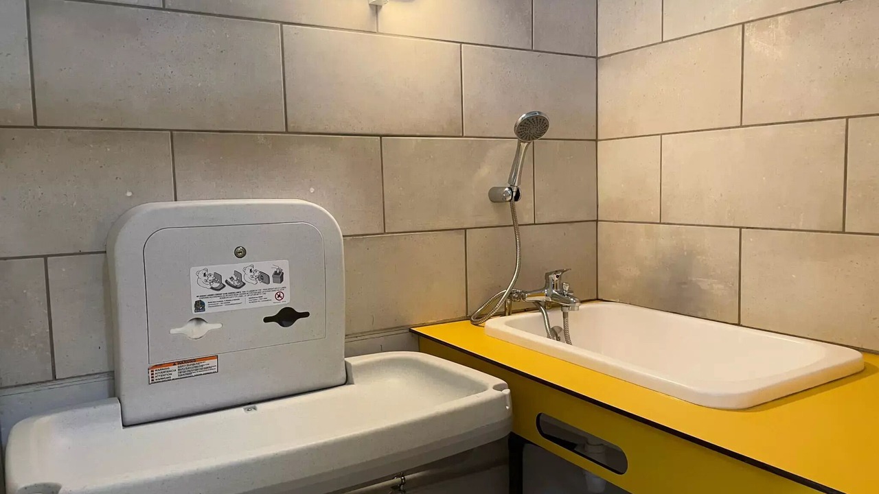 Photo of Bathroom in Camon