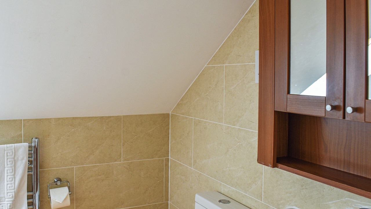 Photo of Bathroom in Salen