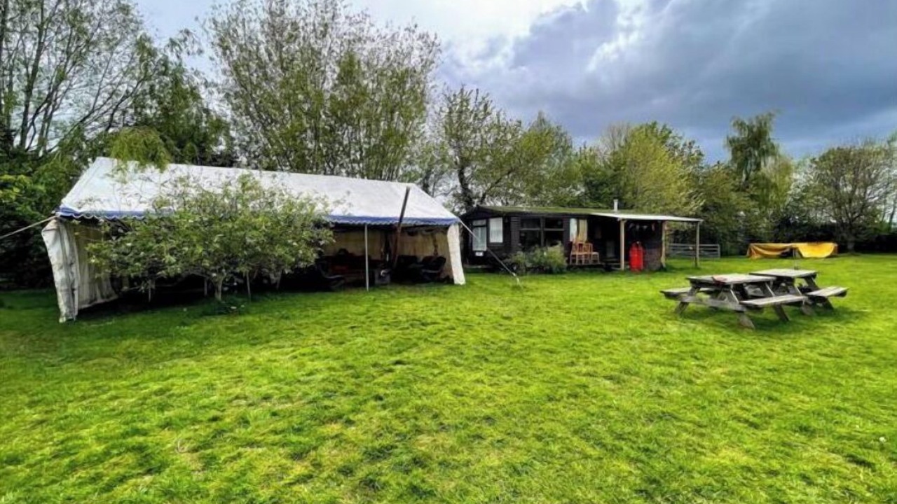 Photo of Outdoor in Winterbourne