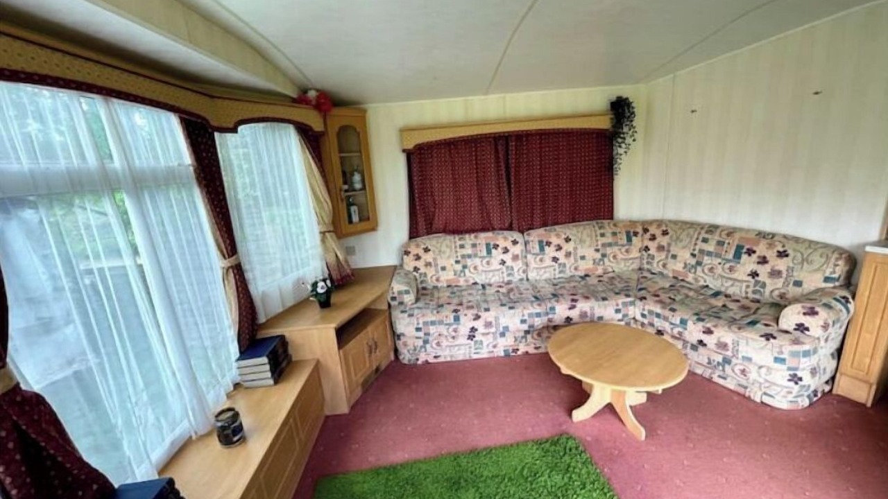 Photo of Livingroom in Winterbourne