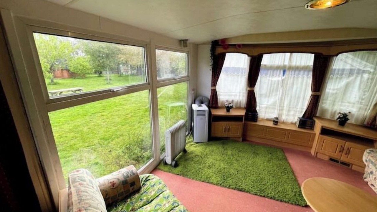 Photo of Livingroom in Winterbourne