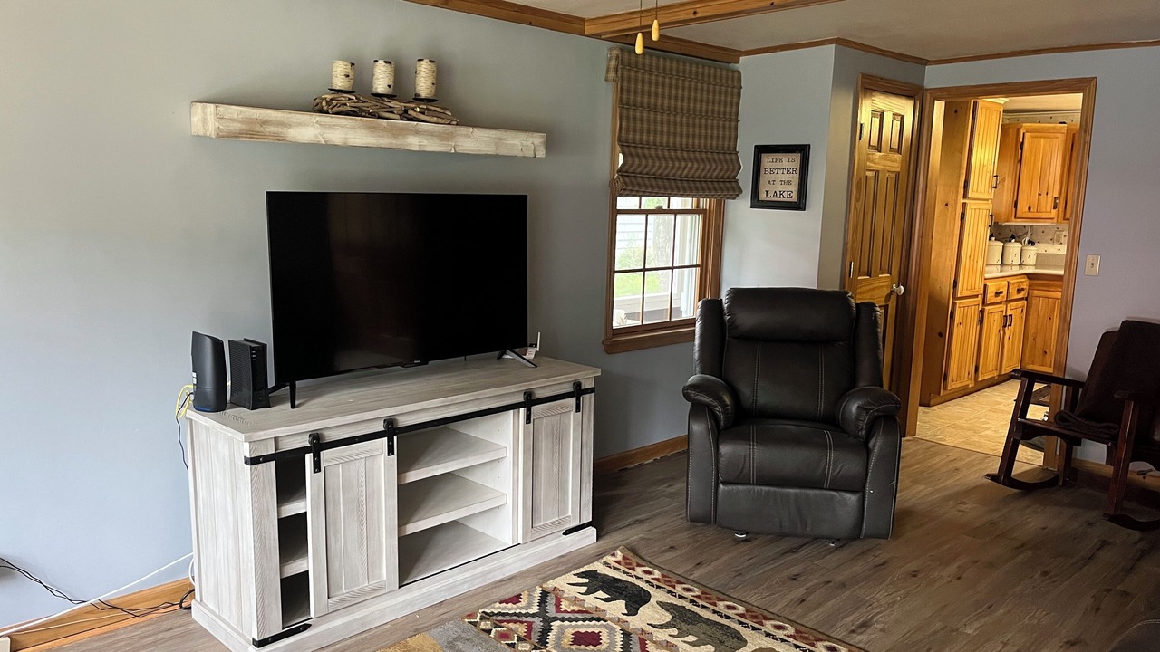 Photo of Livingroom in Town of Webb