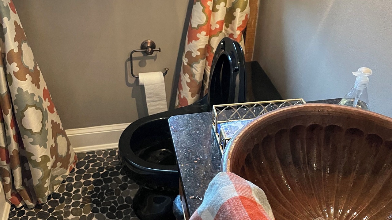 Photo of Bathroom in Belle Haven