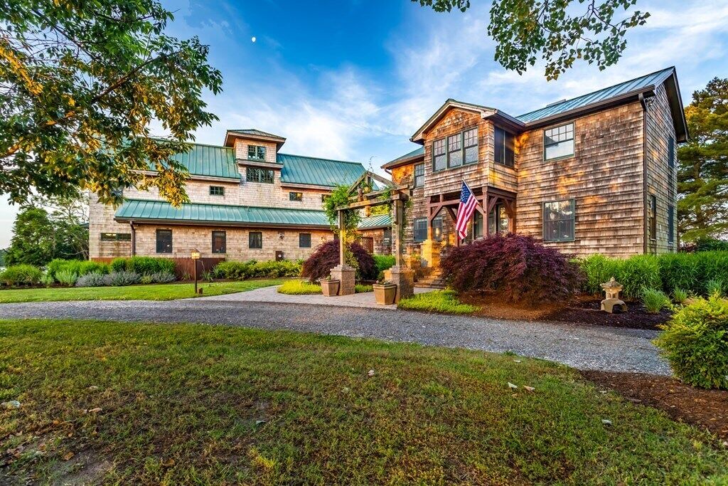 Photo of Outdoor in Belle Haven