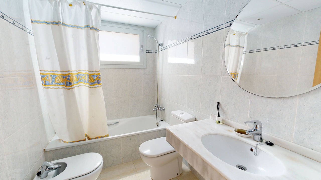 Photo of Bathroom in L'Ampolla