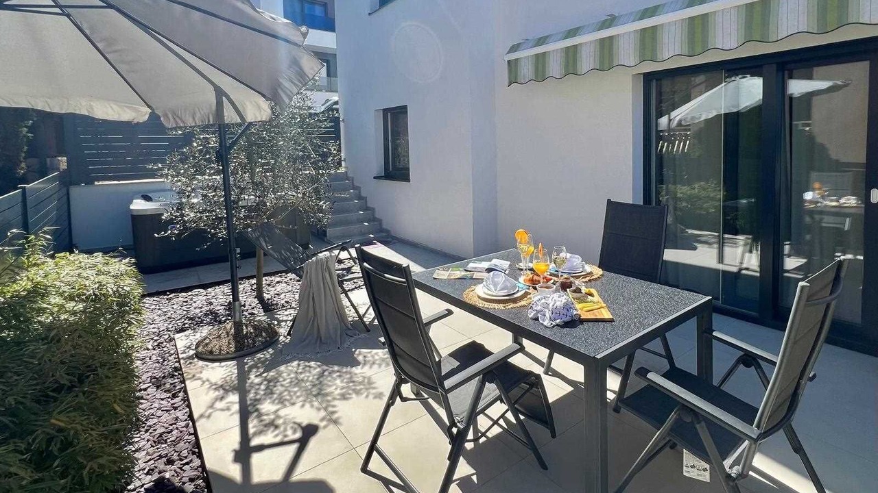 Photo of Outdoor in Vantacici
