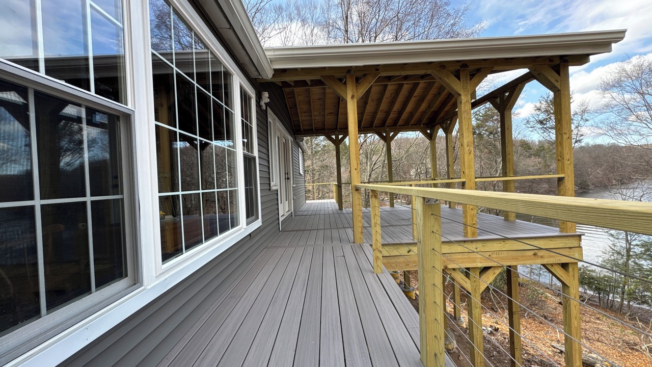 Photo of Patio Balcony in Greentown